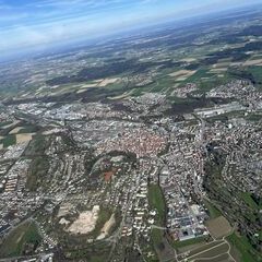 Verortung via Georeferenzierung der Kamera: Aufgenommen in der Nähe von Biberach, 88, Deutschland in 1600 Meter
